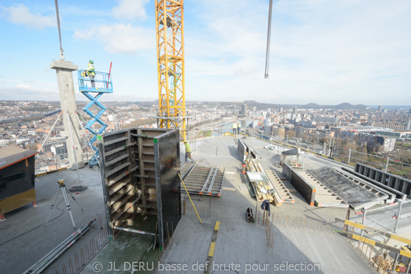 tour des finances à Liège